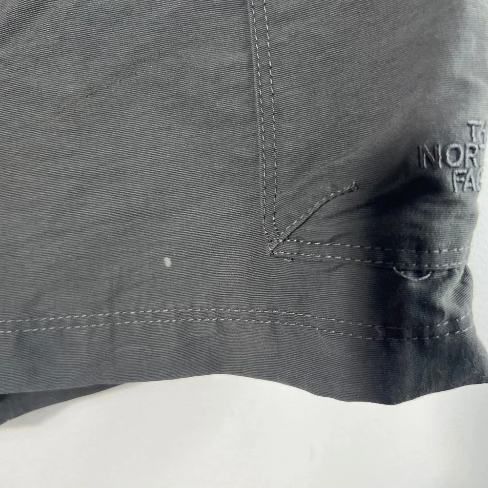 Mens The North Face Cargo Shorts Hiking Outdoor Gray 36 Flaw